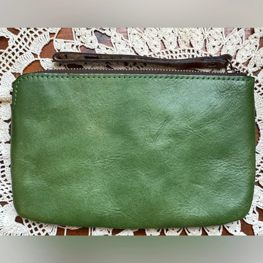 Patricia Nash Green Floral Embossed Leather Wristlet